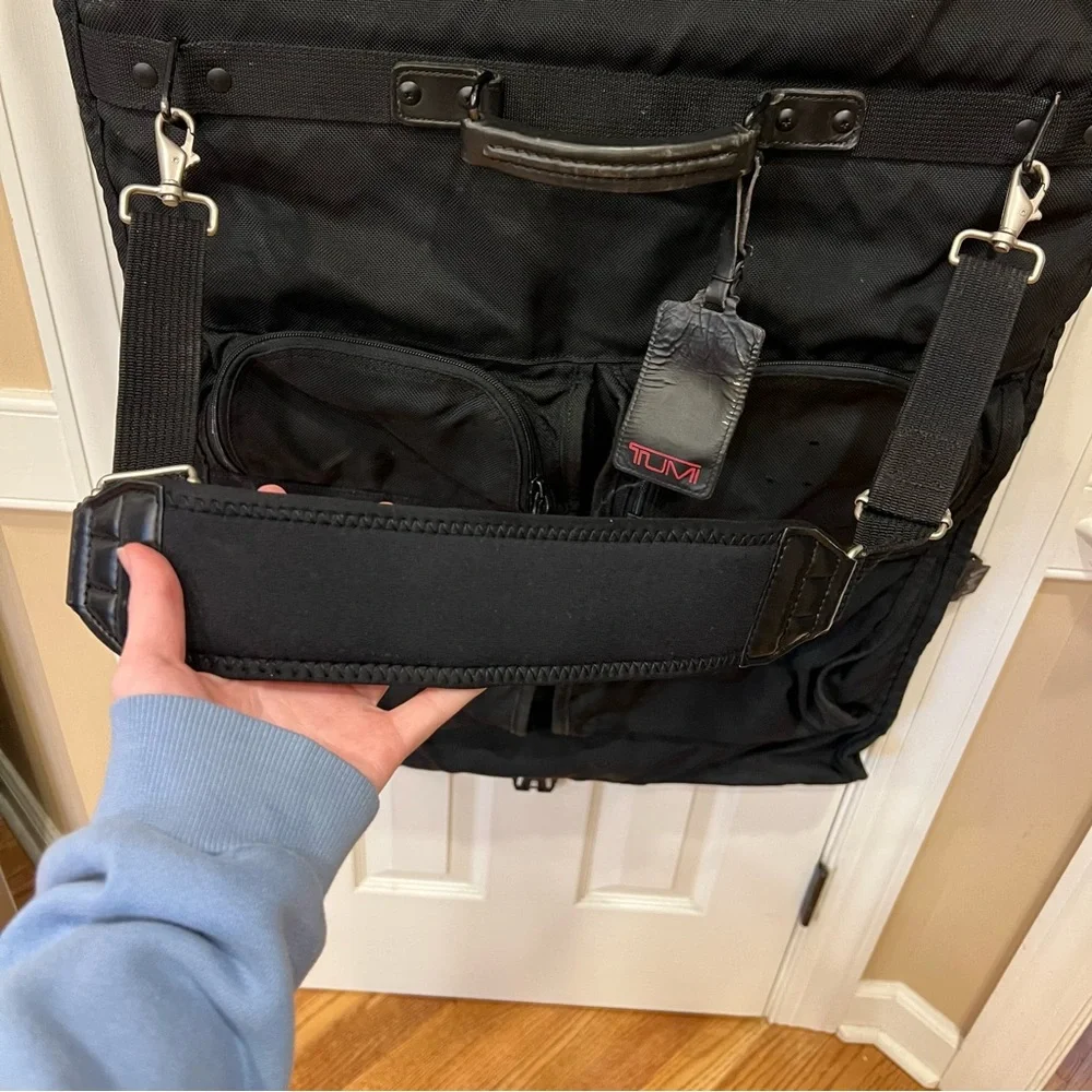 Vintage Tumi Foldable Garment Travel Bag Black Crossbody Strap